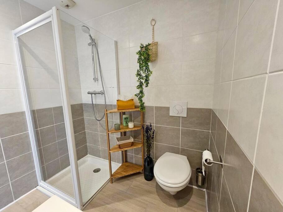 104 Douce Provence Au Calme Face A La Piscine Apartment Eguilles Ngoại thất bức ảnh